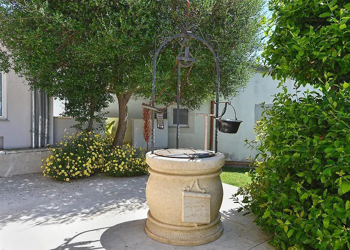 With Pool 2371 Gostinjska kuća Medulin