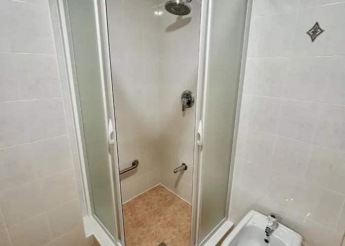 With Pool 2371 Gostinjska kuća Medulin